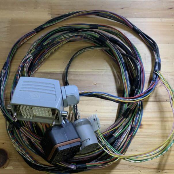 plexouda-kalwdiwn-gia-ECU-CATERPILLAR-me-fisa-1106845